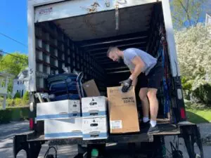 Last minute movers in Boston